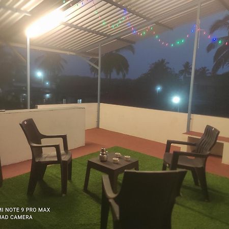 Swanand Home Stay Ratnāgiri Esterno foto